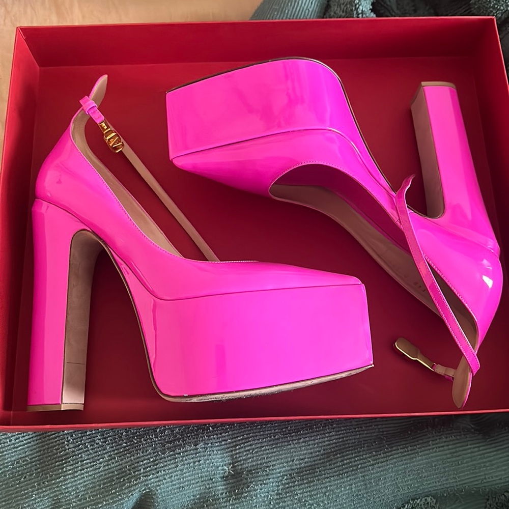 Barbie Pink Valentino platform heels as seen on Gigi Hadid